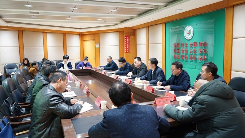 成人高考考公务员，难度几何？揭秘真实挑战与应对策略